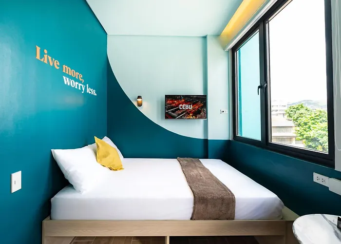 Bayfront Colive Hotel